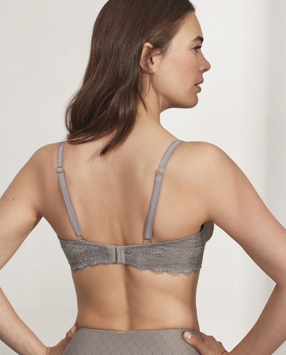 SUJETADOR DE CAPACIDAD