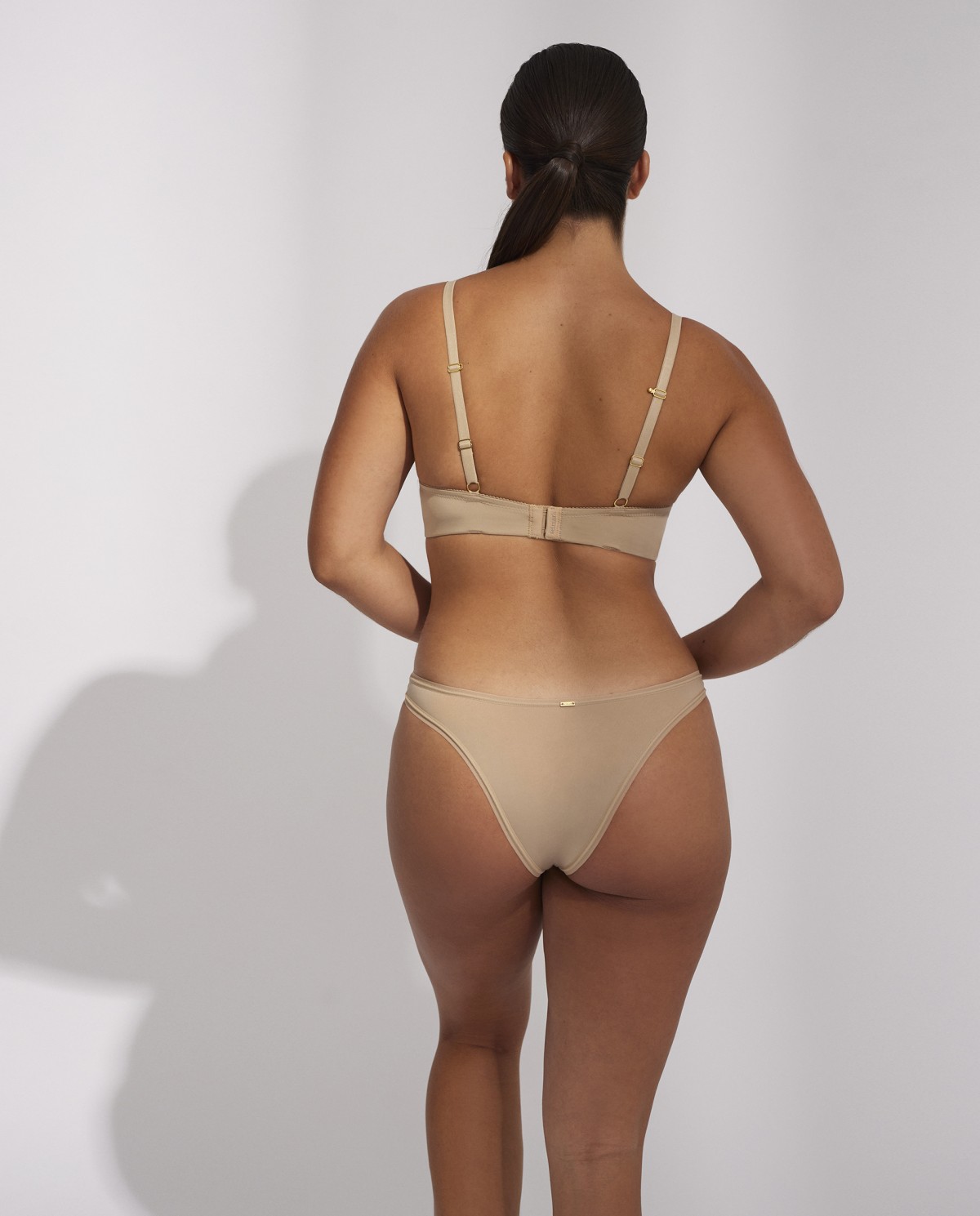 MOULDING ESSENTIAL BRA