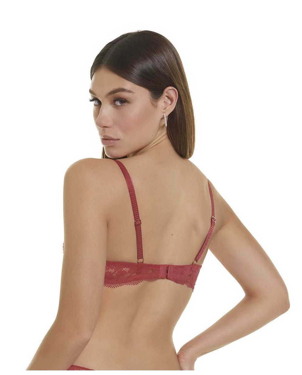 ESSENTIAL MOULDED BRA