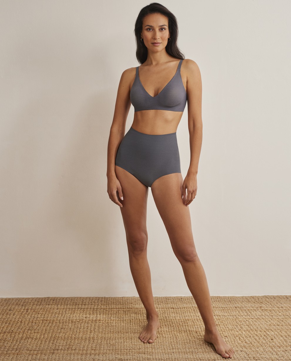 REGGISENO CON SCOLLATURA PROFONDA