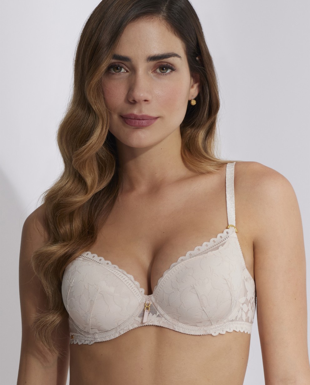 ESSENTIAL MOULDED BRA