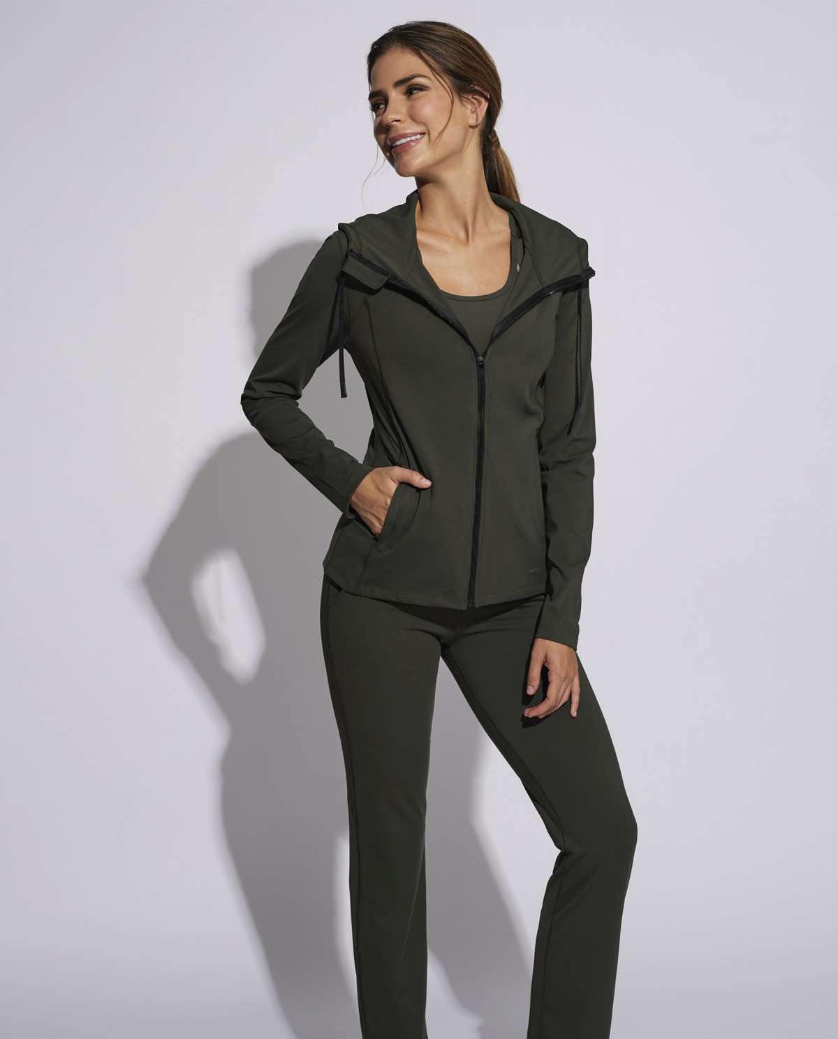 JAQUETA ESPORTIVA PILAR RUBIO