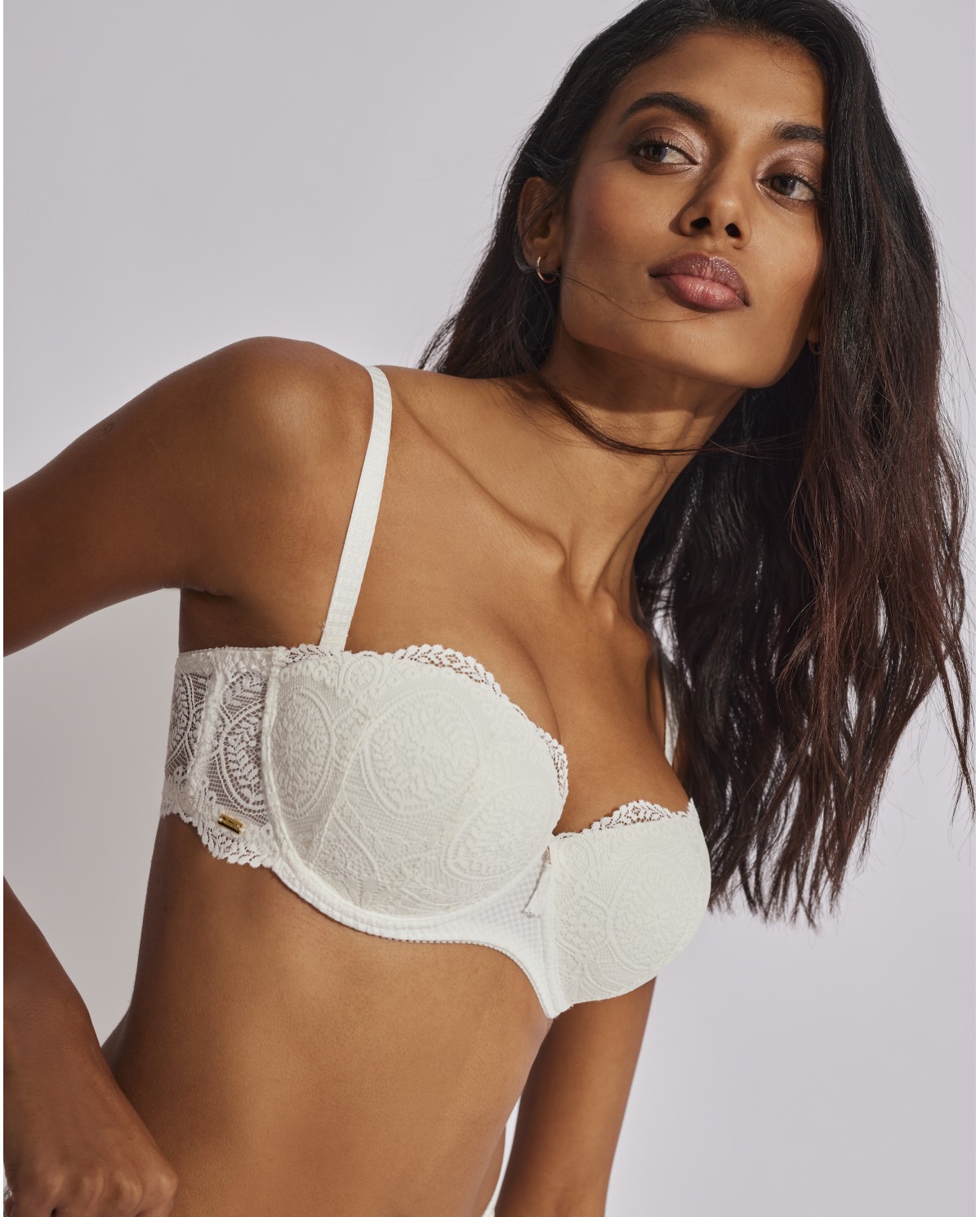 SUJETADOR PUSH UP SIN TIRANTES