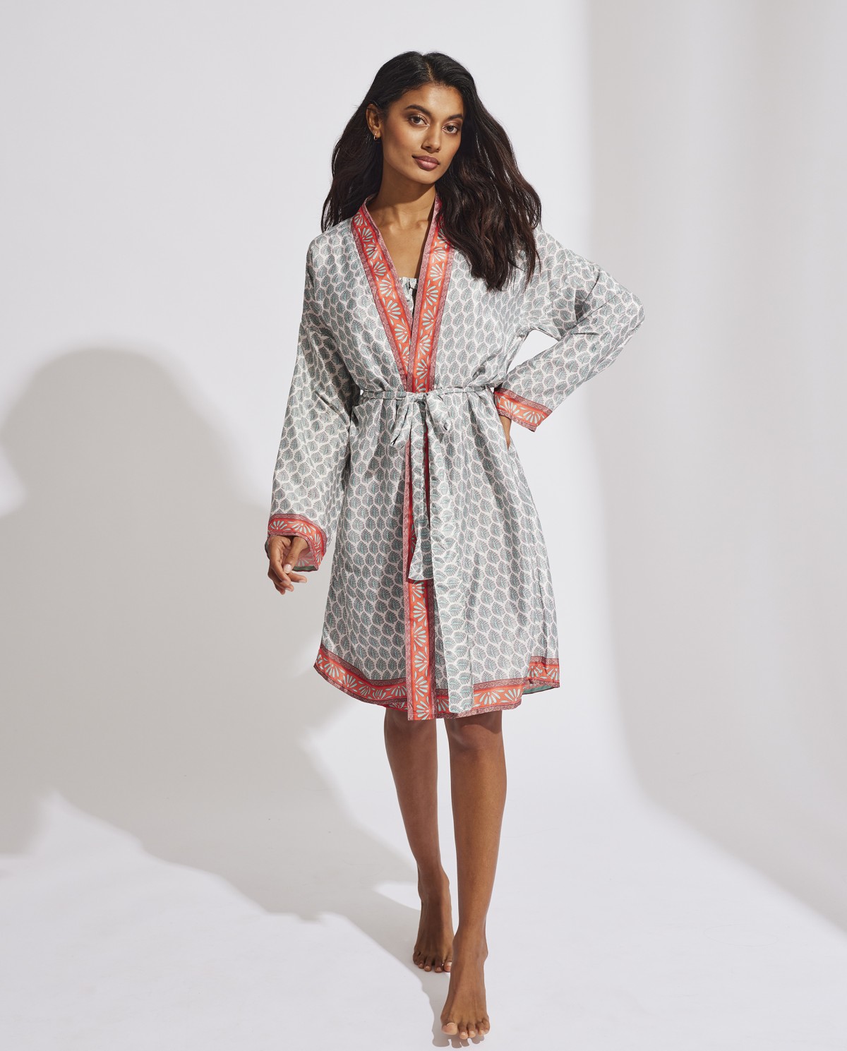 KIMONO
