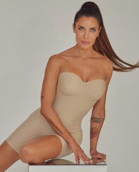 COMFORT BODY WITH LEG PILAR...