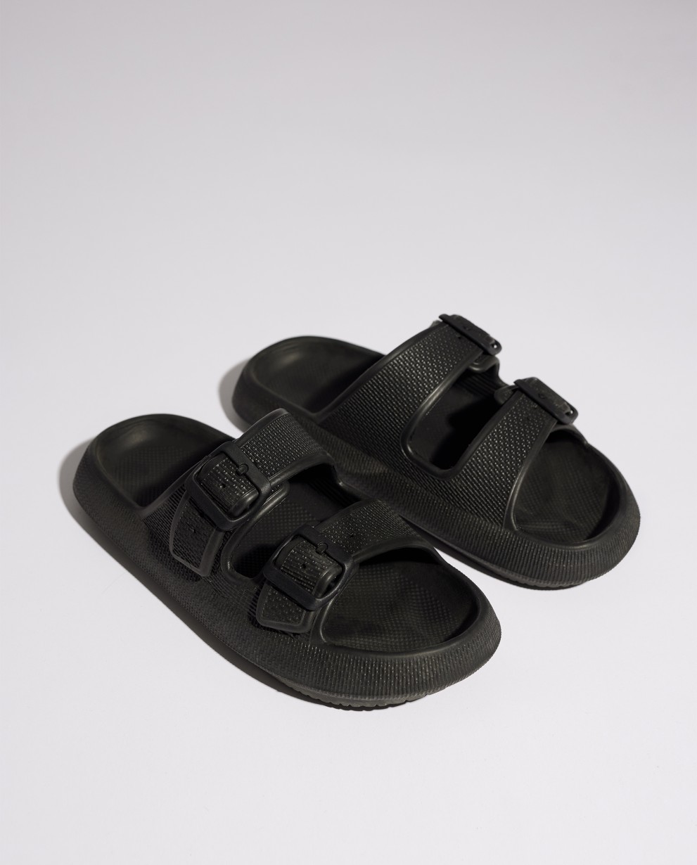 SANDAL