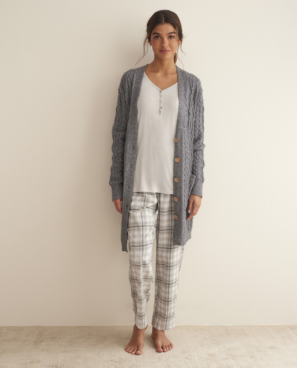 KNITTED CARDIGAN WITH BUTTONS