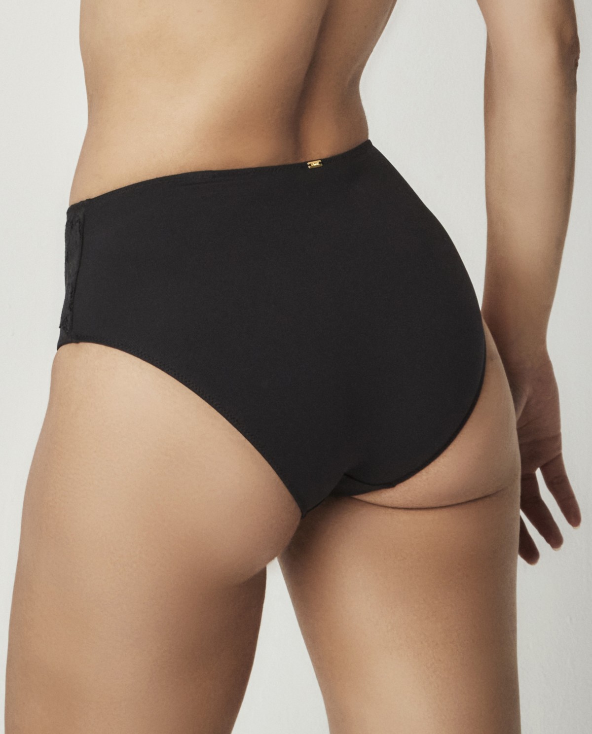 SLIP CLASSICO ALTO CON PIZZO