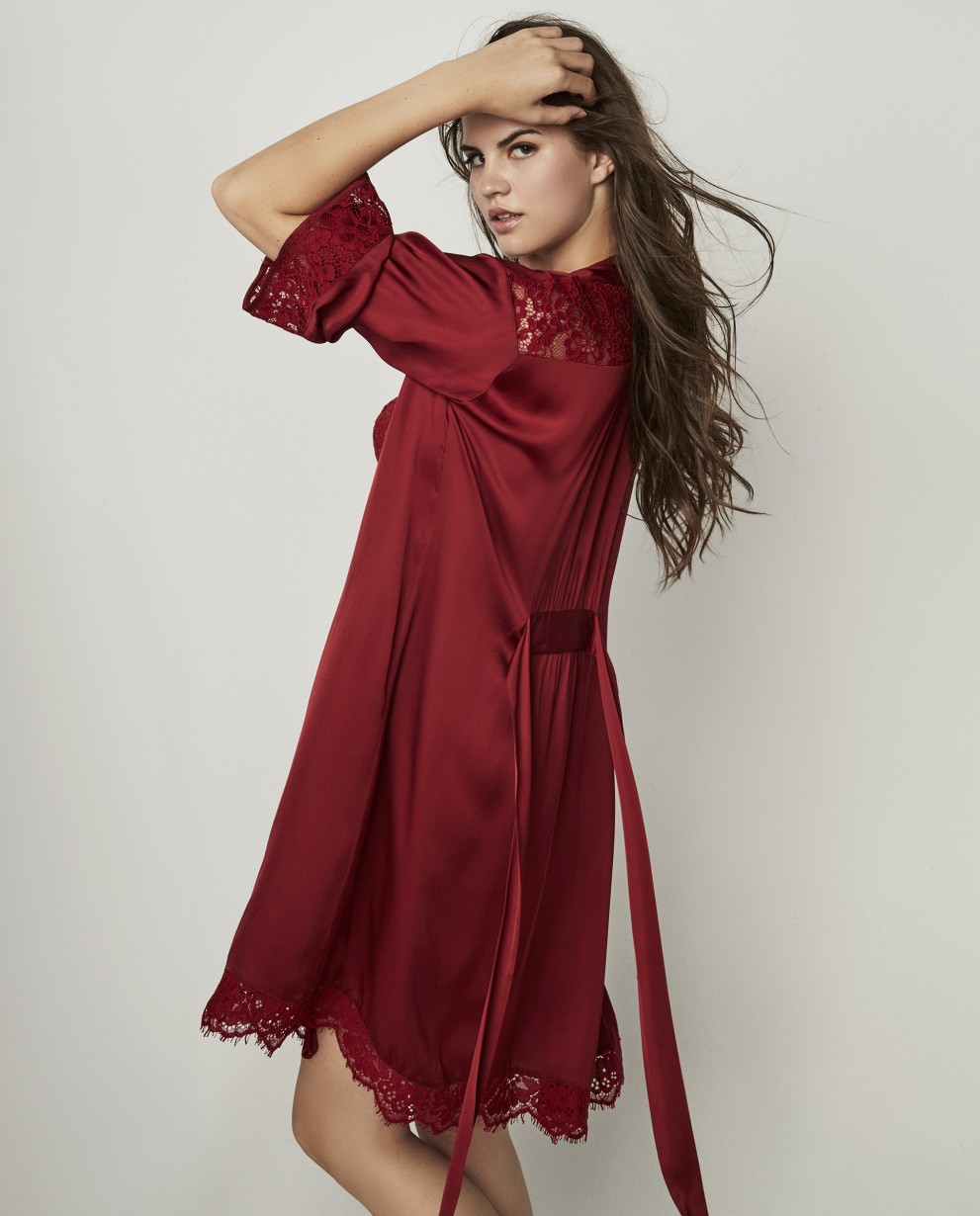 SHORT LINGERIE ROBE FRENCH SLEEVE