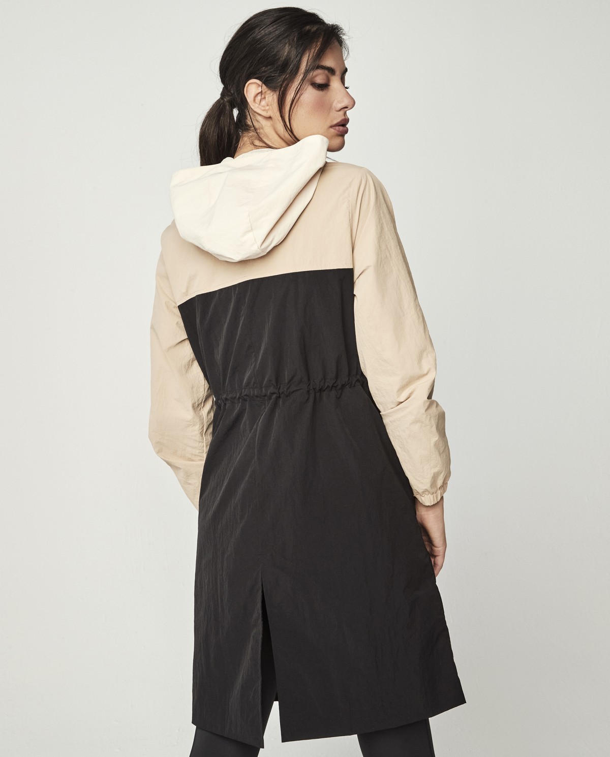LONG WIND BREAKER JACKET BY PILAR RUBIO