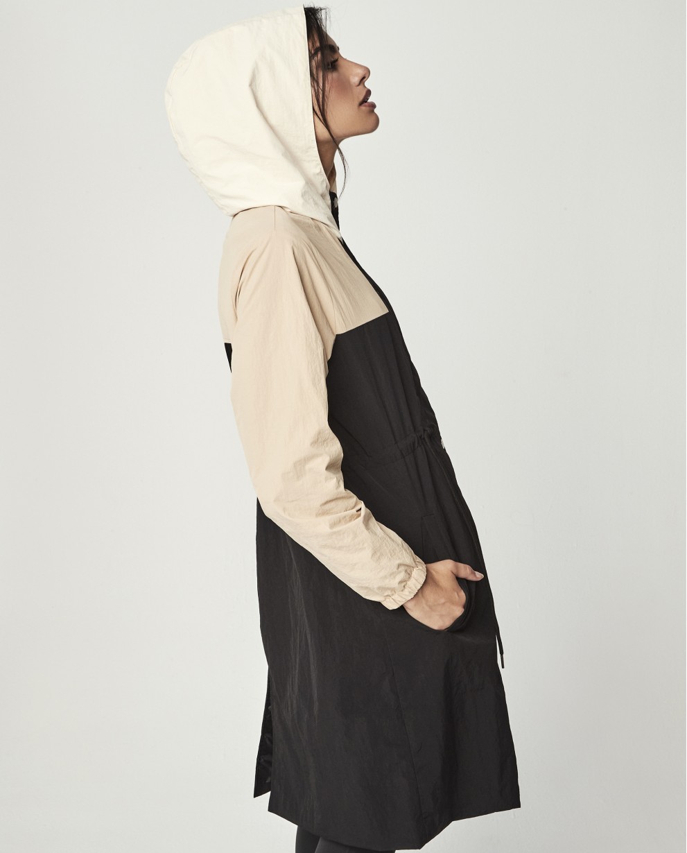 LONG WIND BREAKER JACKET BY PILAR RUBIO