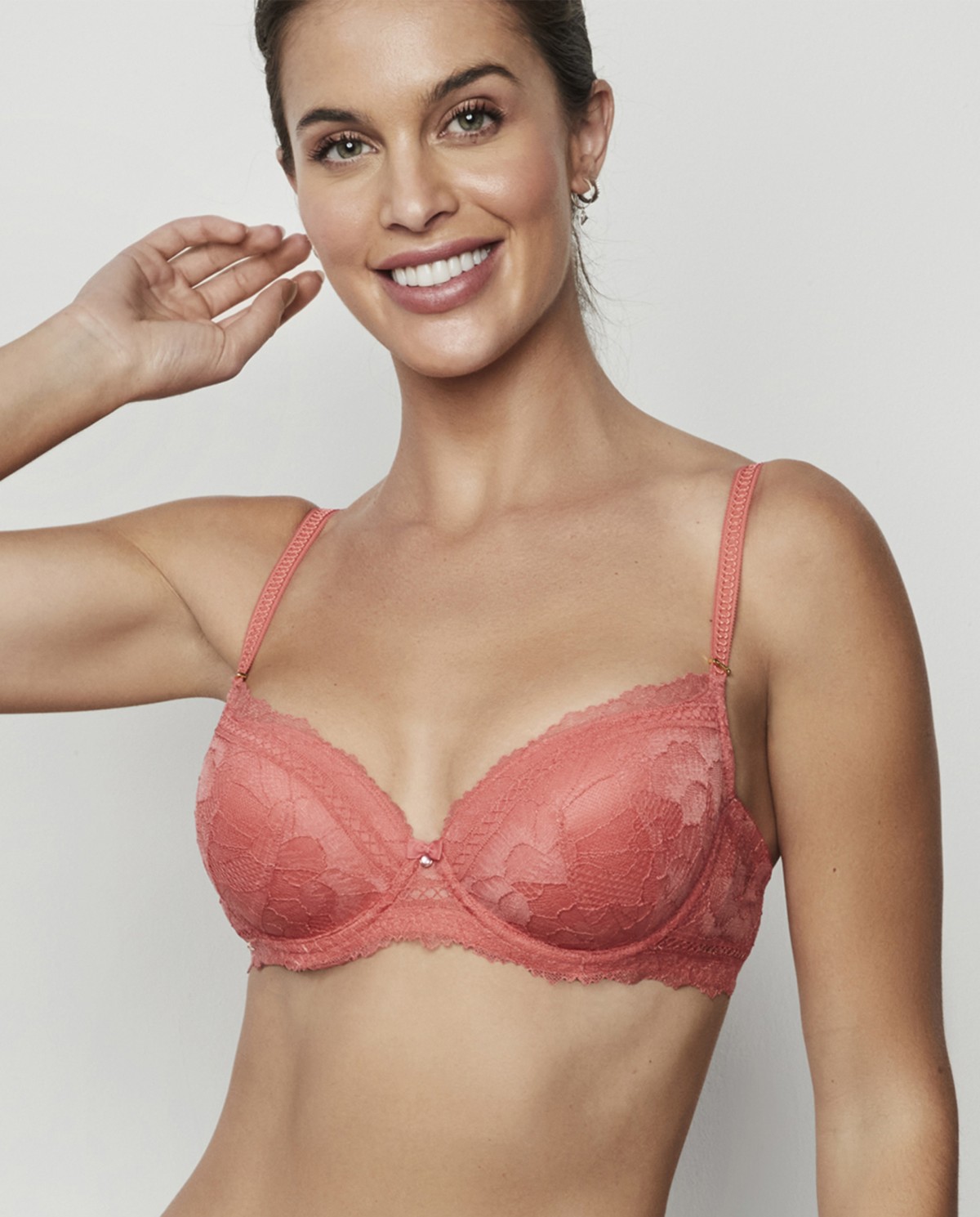 REGGISENO MODELLANTE ESSENZIALE IN PIZZO