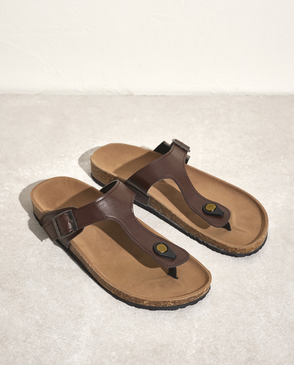 SANDAL