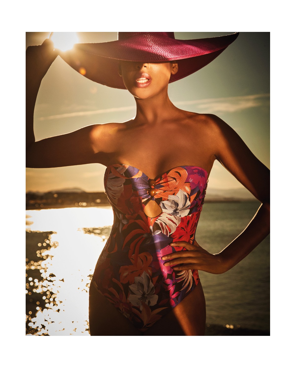 BAÑADOR BANDEAU CON COPA