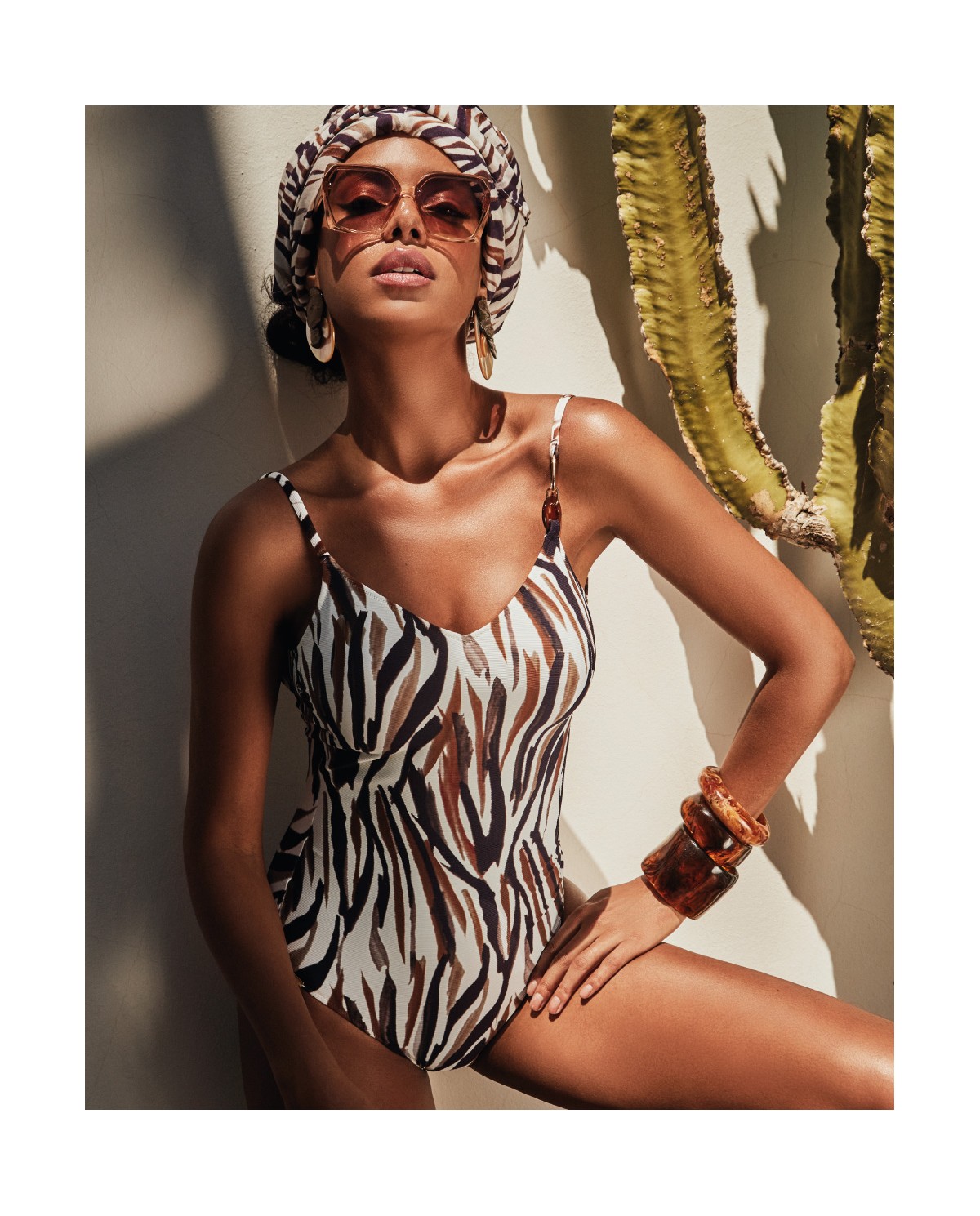 BAÑADOR MOLDEADOR CON FOAM