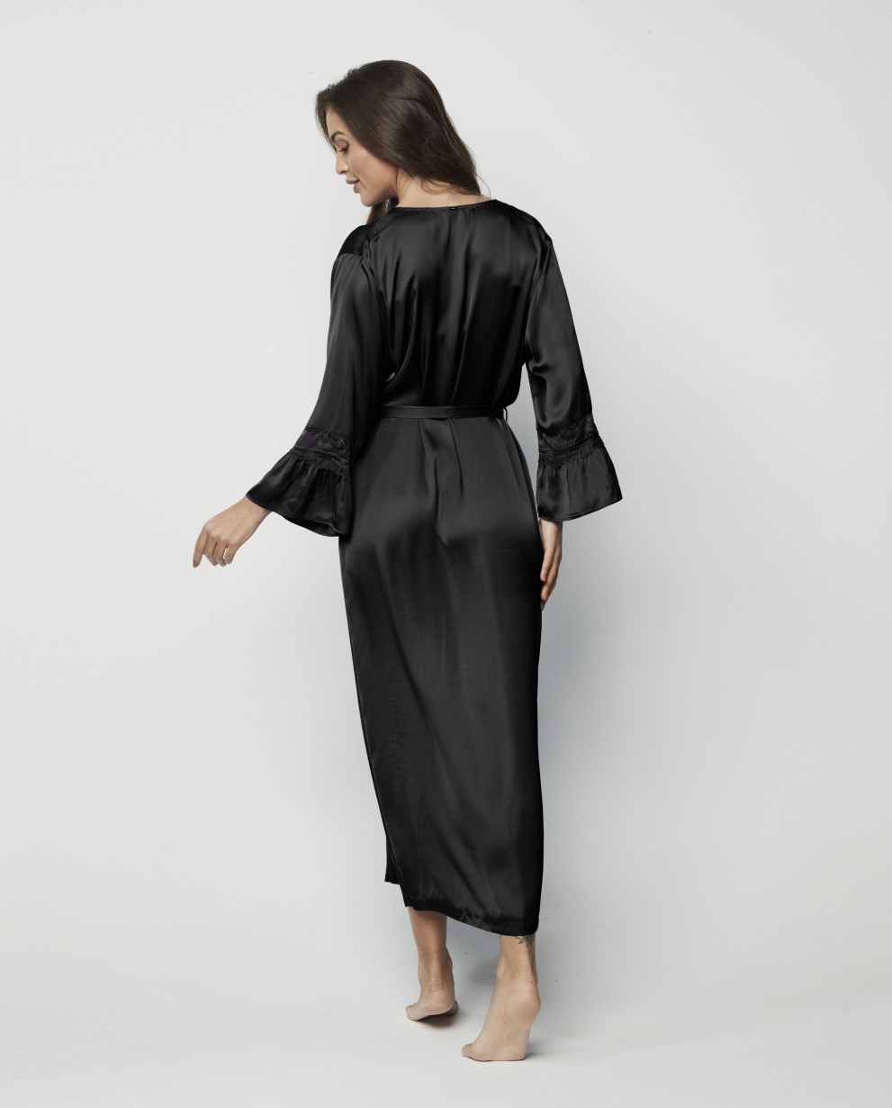 ROUPAO LINGERIE LONGO
