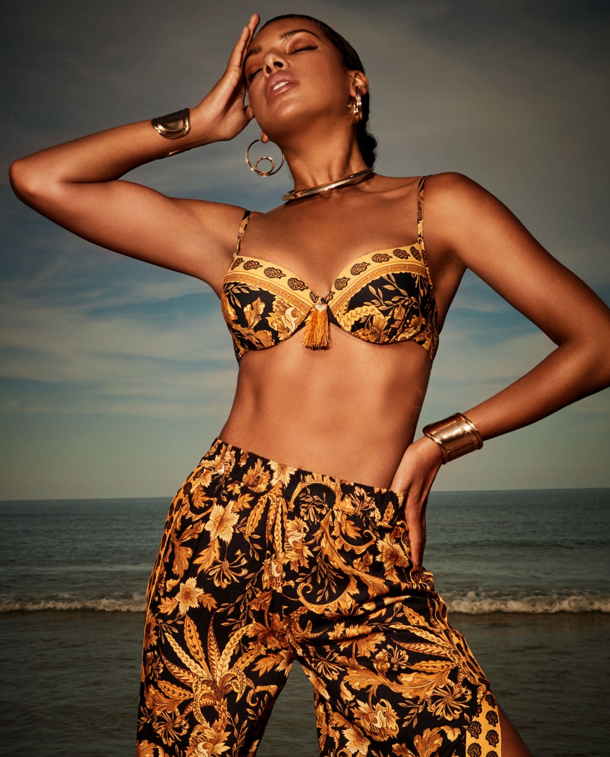 TOP BIKINI MOLDEADOR