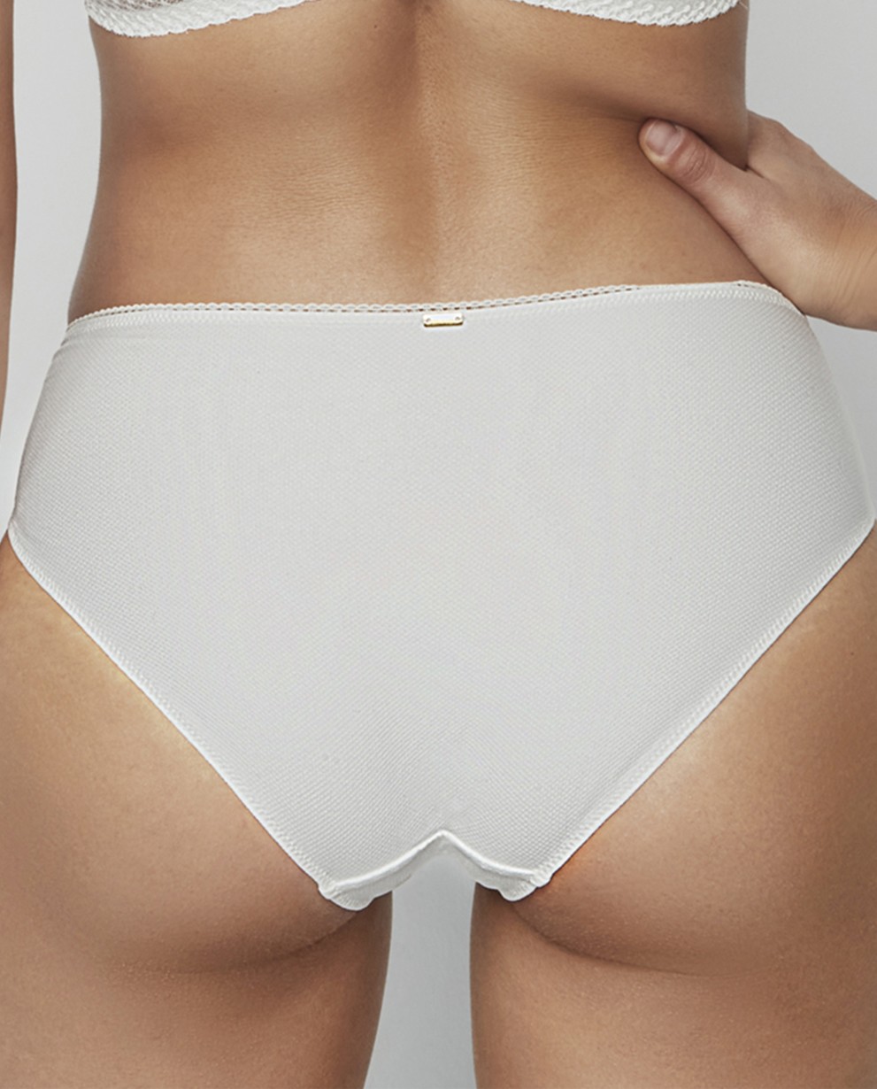 CUECA BIQUÍNI CLASSICA