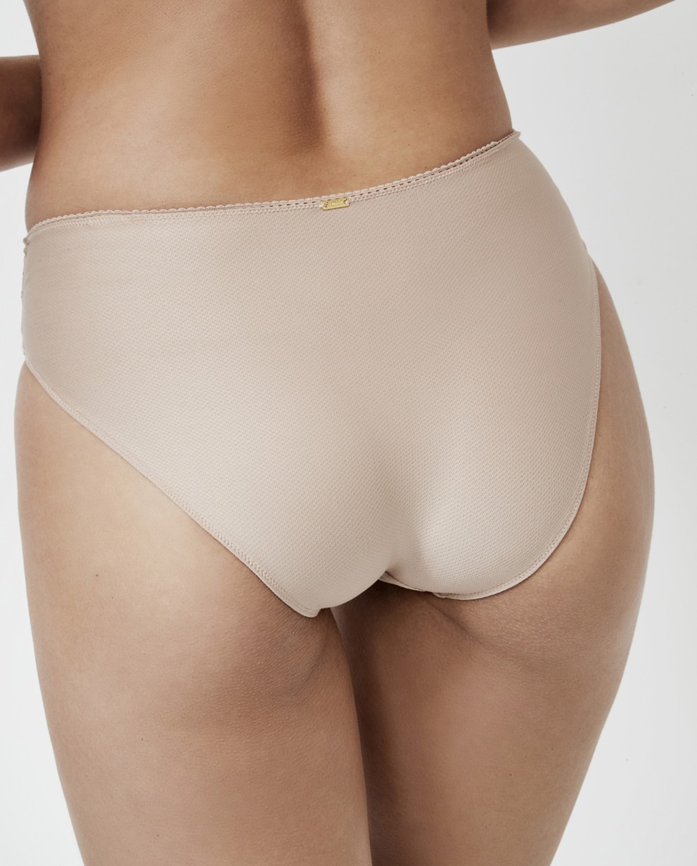 CUECA BIQUÍNI CLASSICA