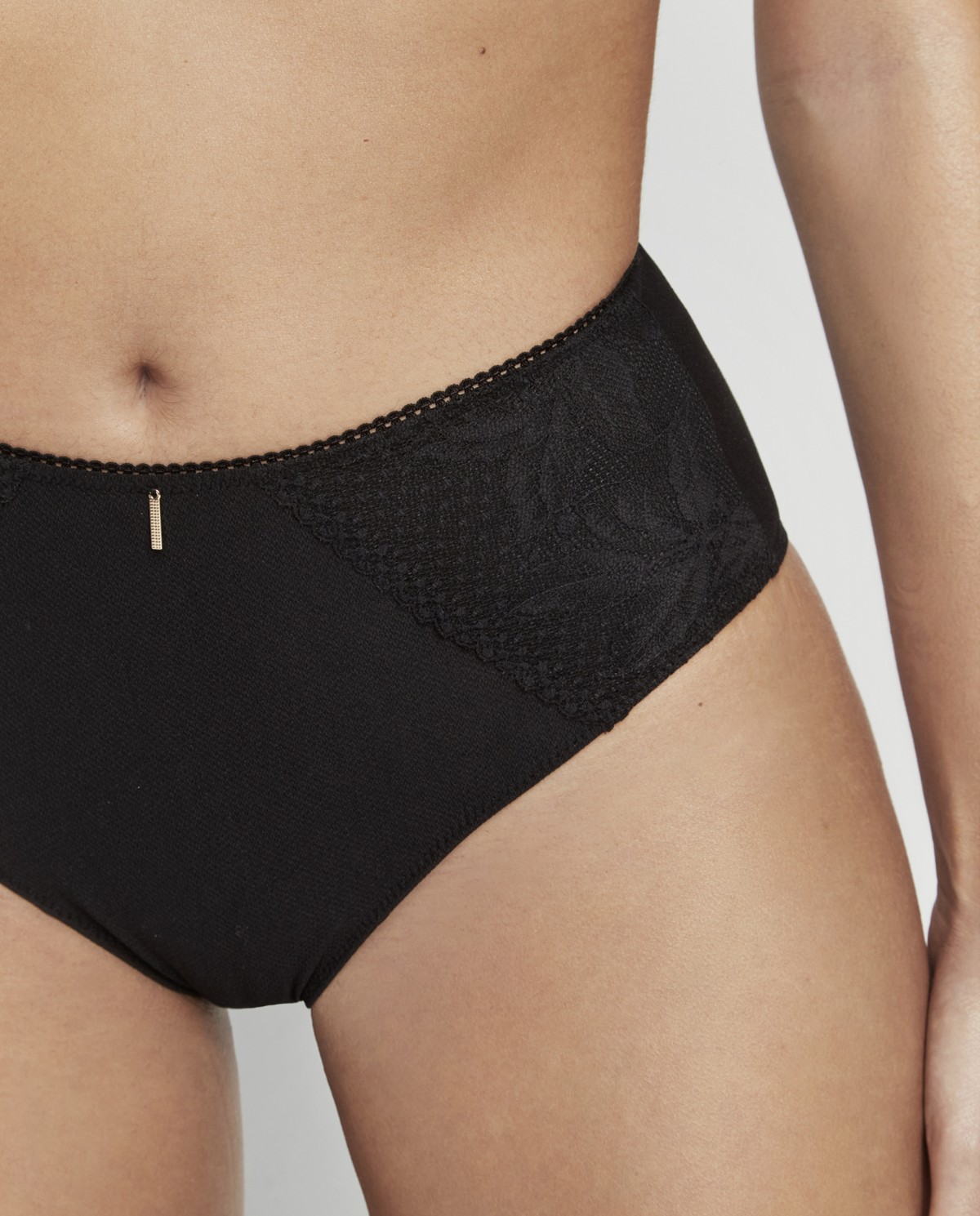 CLASSIC HIGH-RISE PANTY