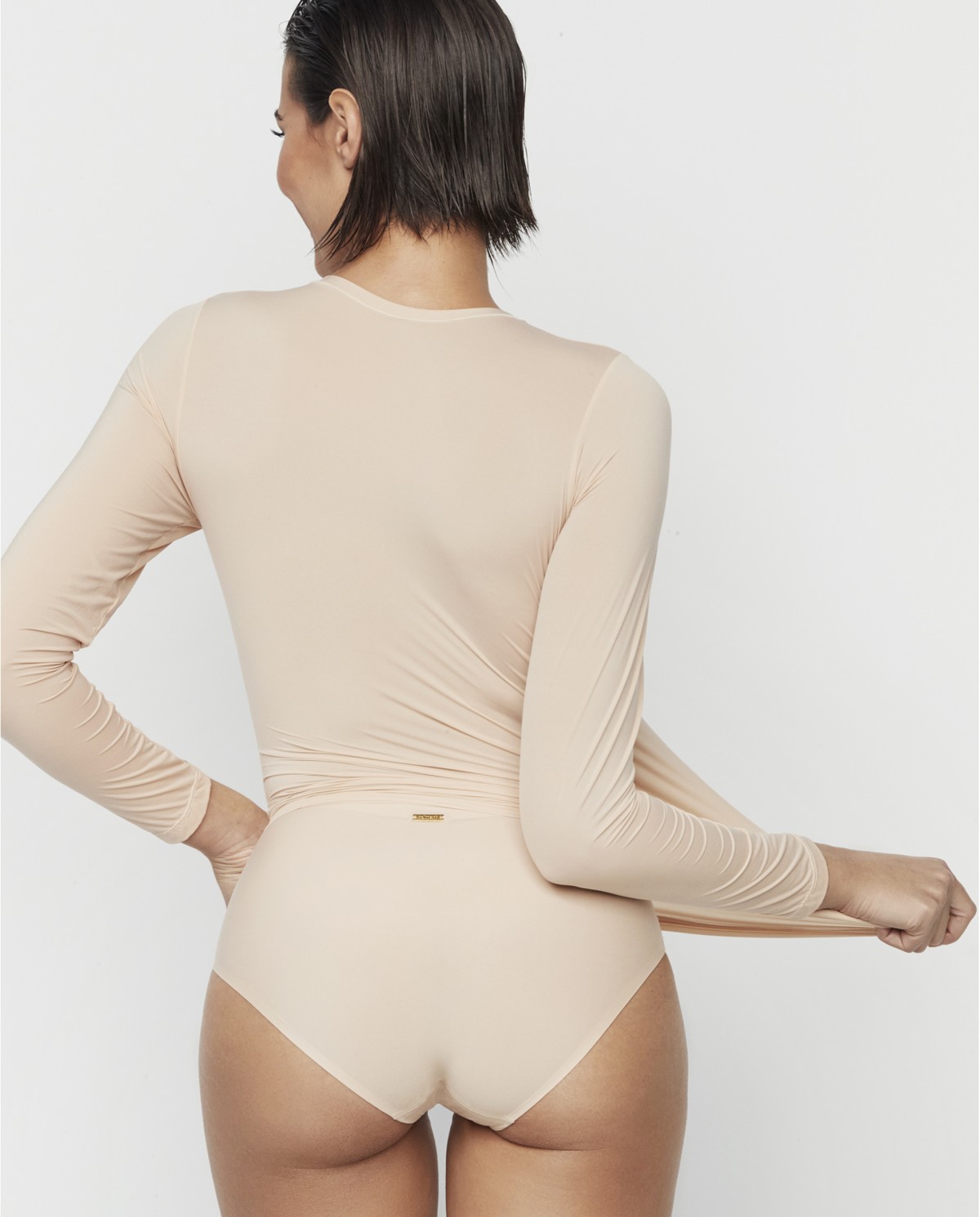 T-SHIRT BASE A MANICHE LUNGHE