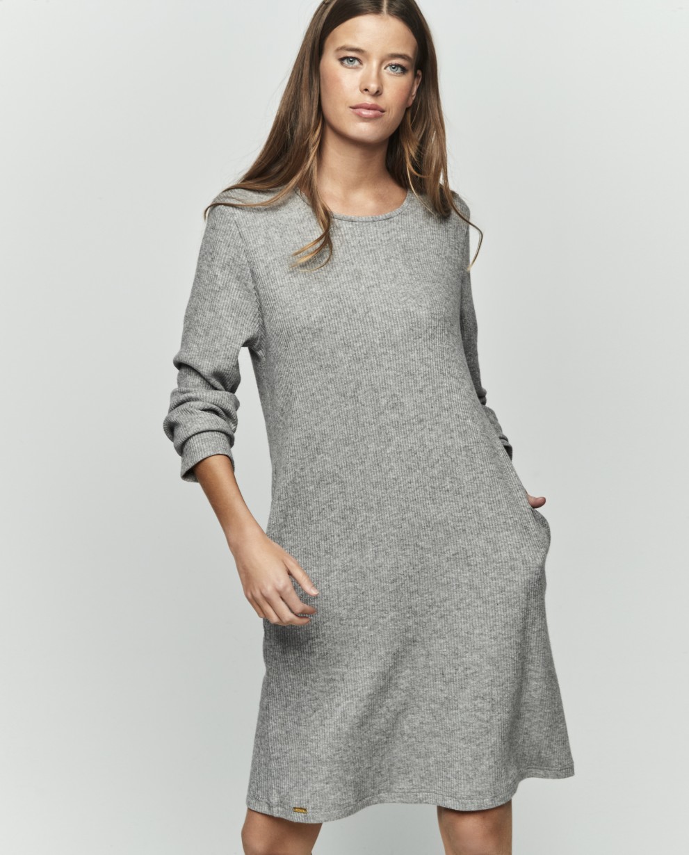LONG SLEEVE NIGHTGOWN