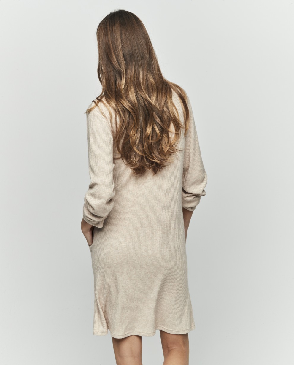 LONG SLEEVE NIGHTGOWN