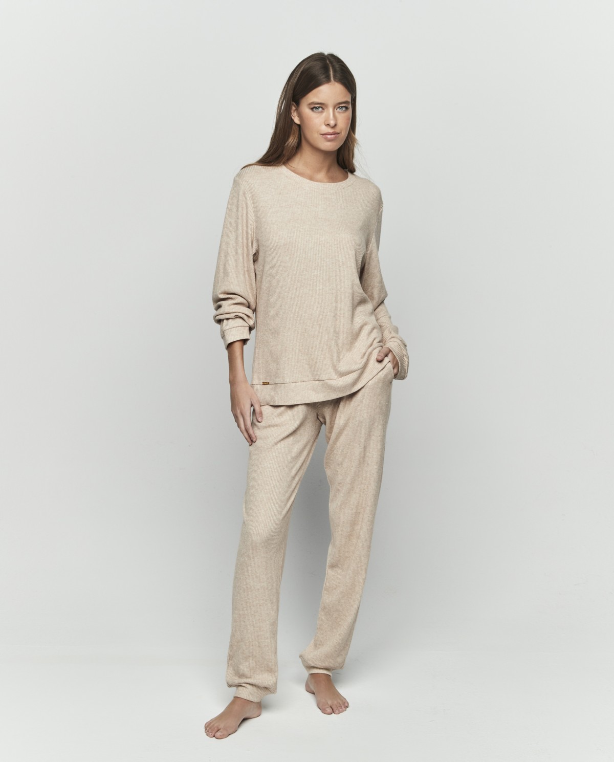 PIJAMAS DE MULHER CAMISETA