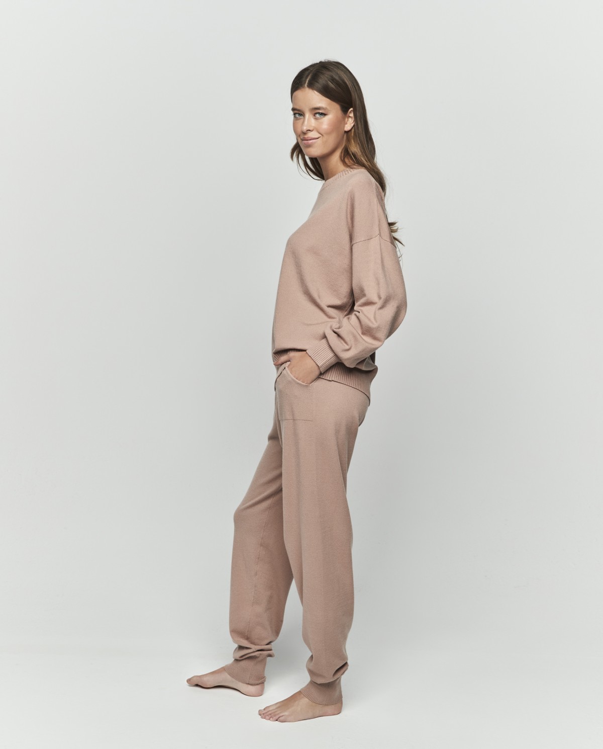 ROUND NECK KNIT SET
