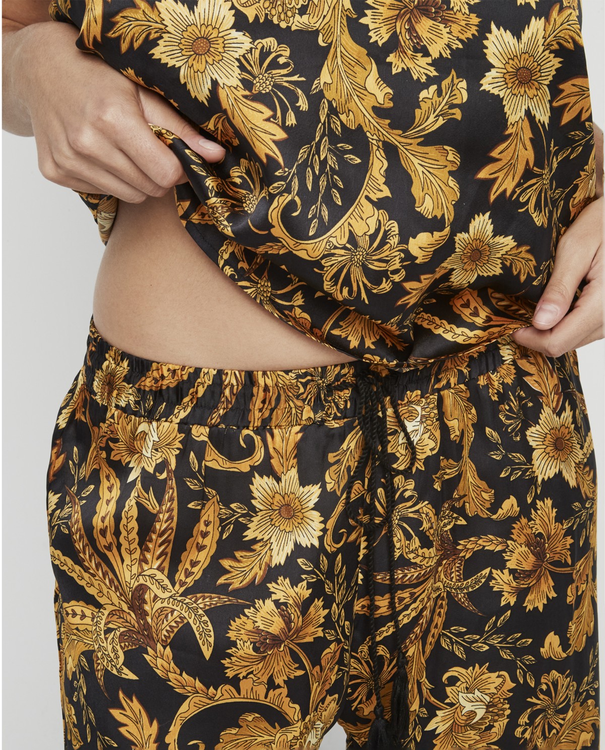 PIJAMA MUJER LENCERO