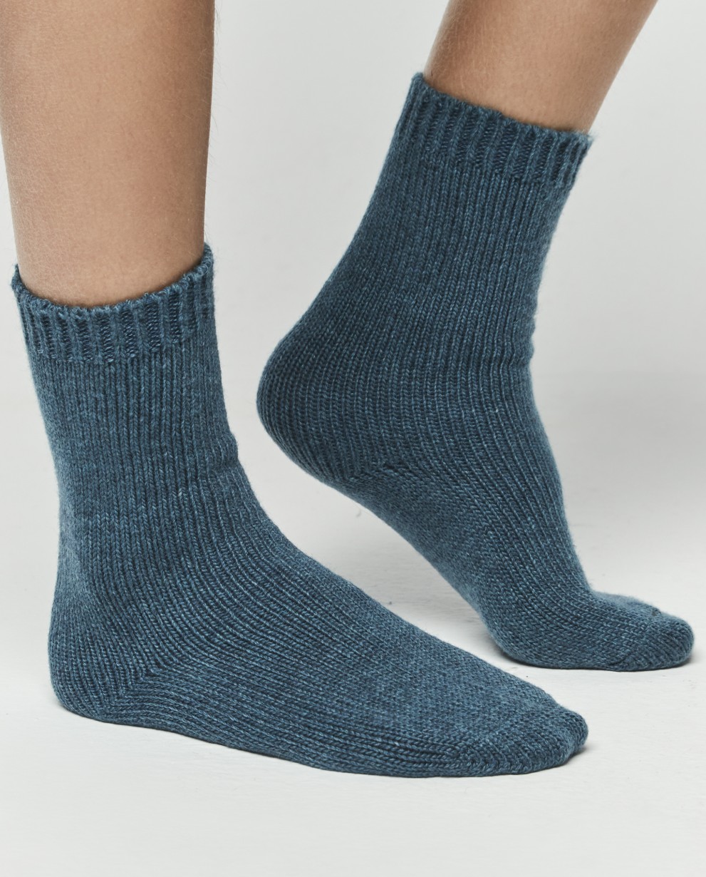 2 PAIRS OF SOCKS PACK