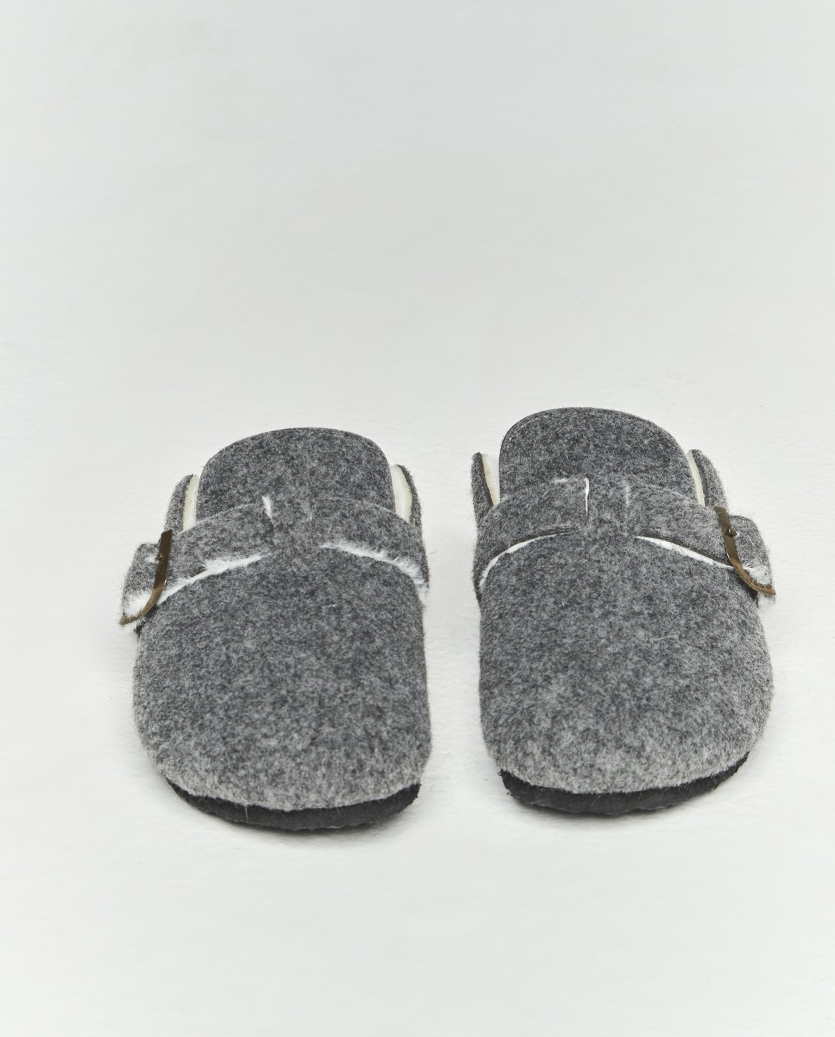 WOMEN'S CLOG SLIPPERS