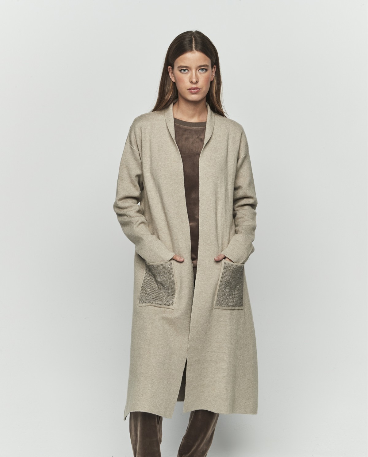 CARDIGAN CON TASCA LUCIDA