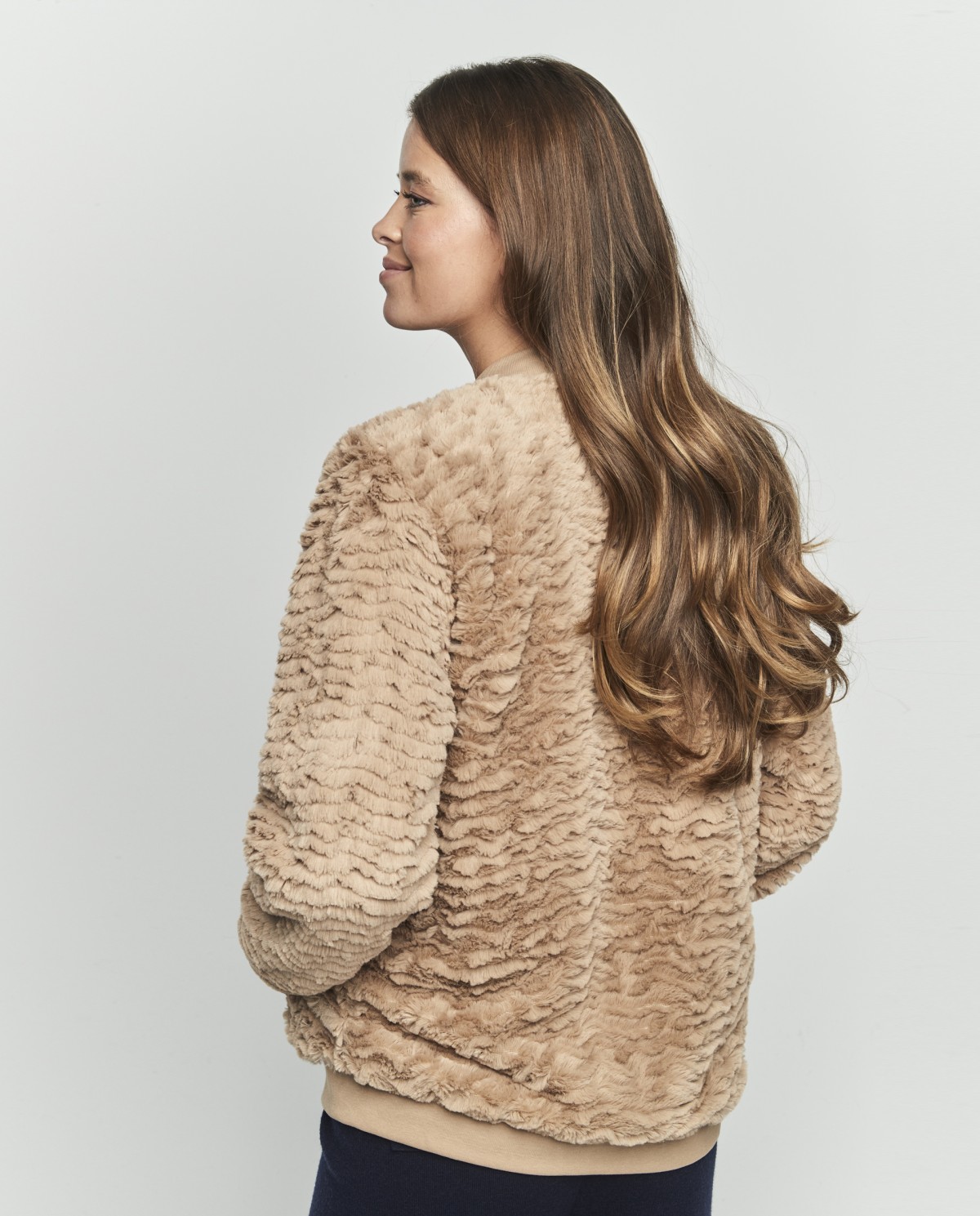 CHAQUETA CORTA CREMALLERA