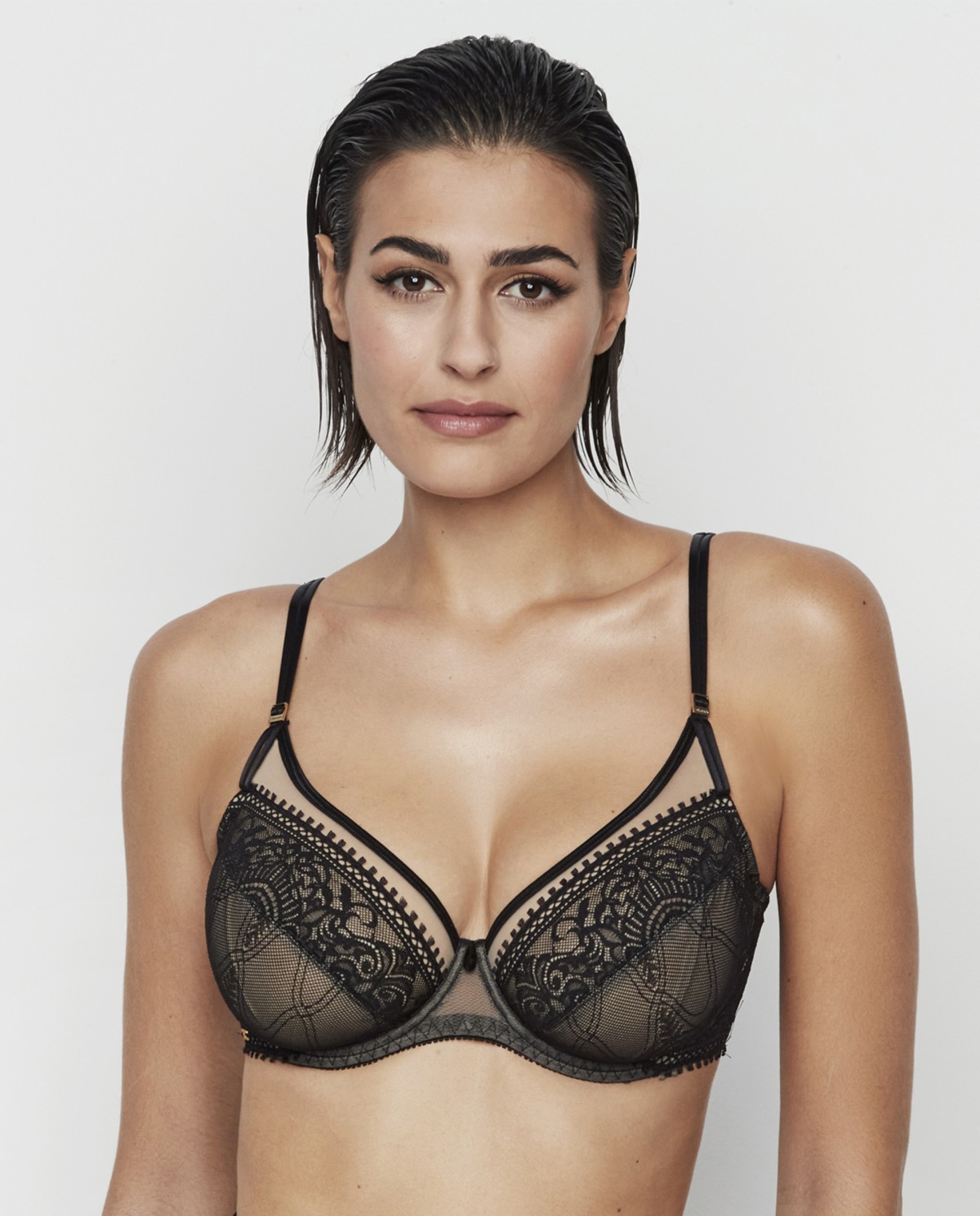 SUJETADOR DE CAPACIDAD BY PILAR RUBIO