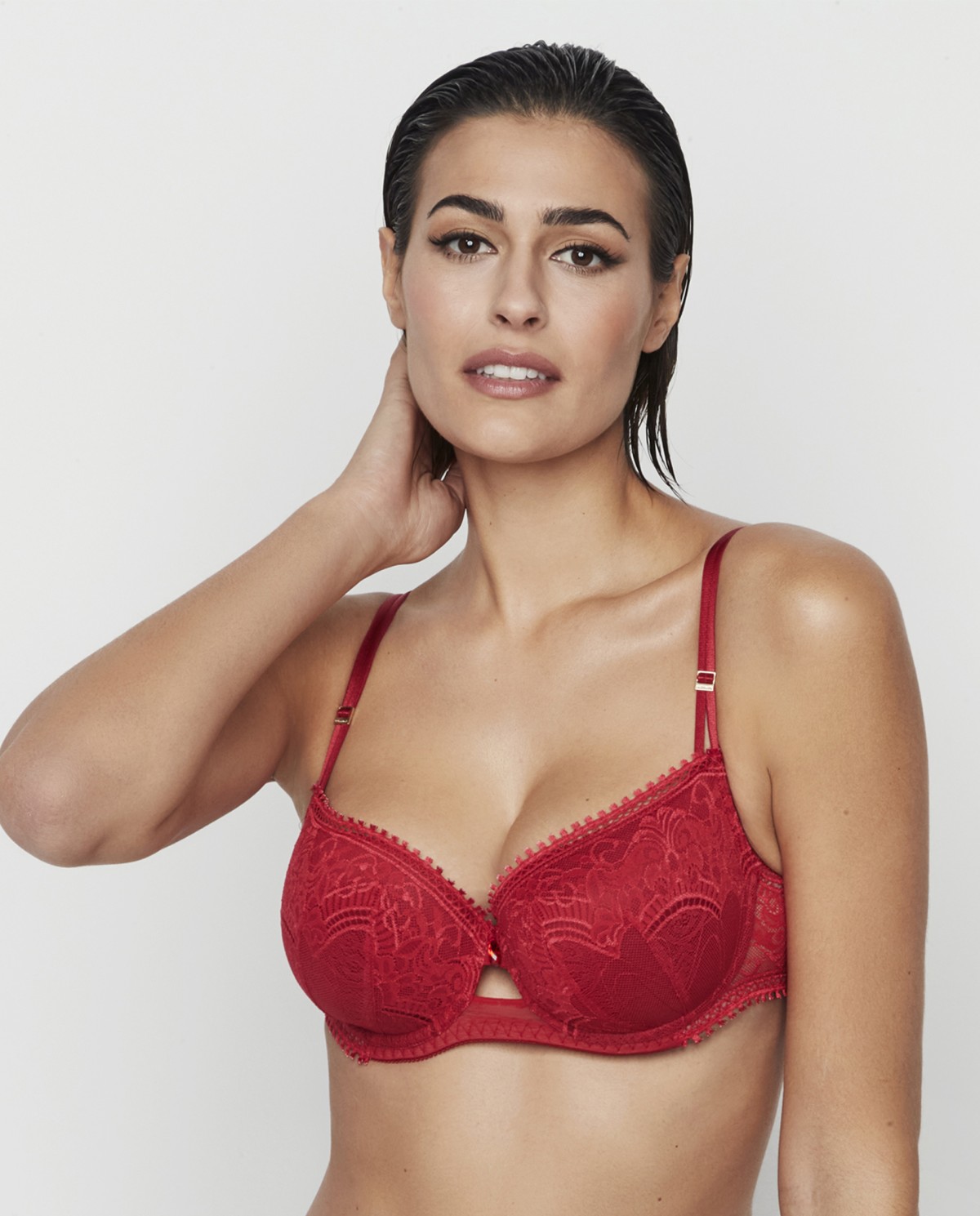 REGGISENO MODELLATO BY PILAR RUBIO