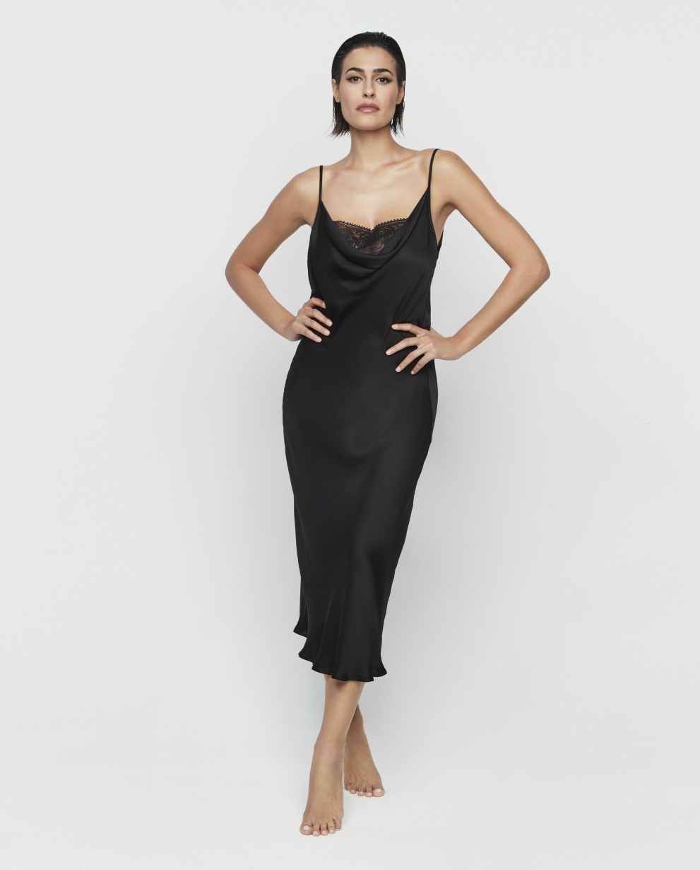 LONG NIGHTDRESS BY PILAR RUBIO