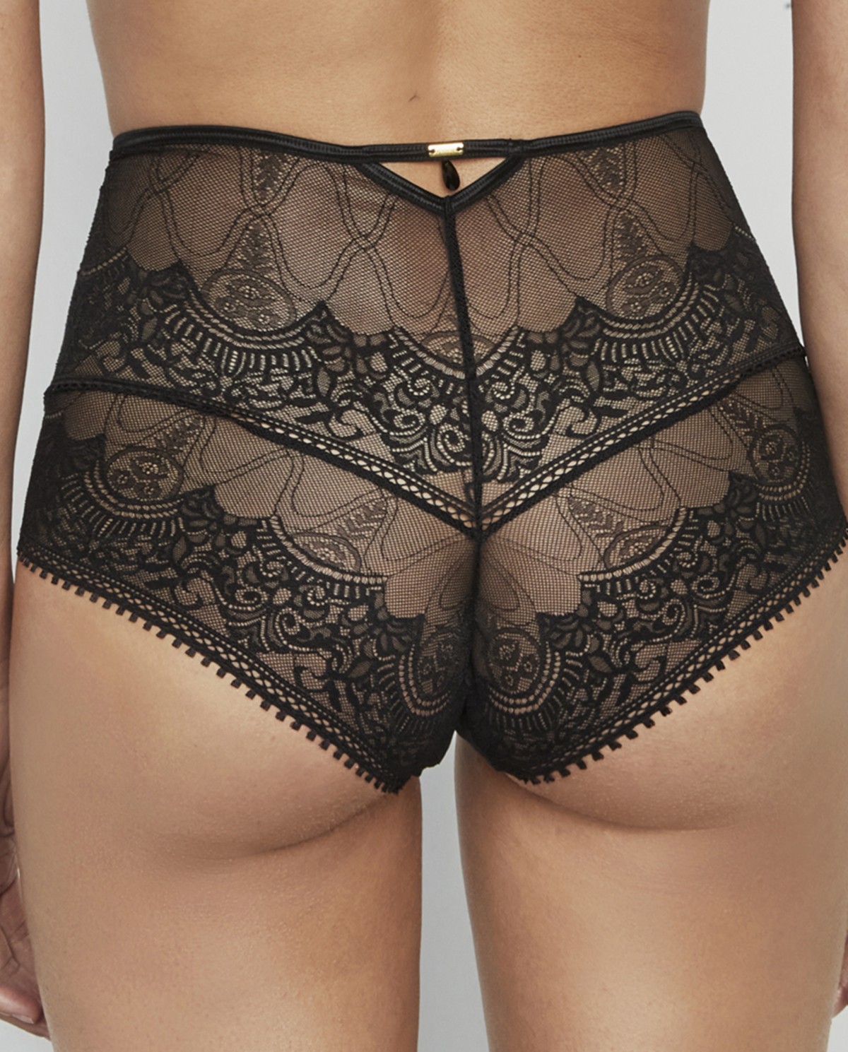 VERY HIGH WAIST PANTY BY PILAR RUBIO