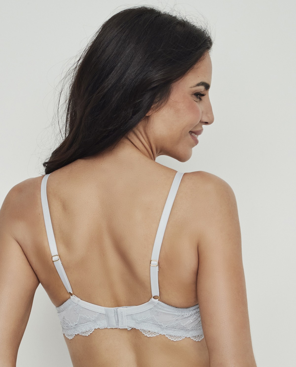 TRIANGULAR BRA WITHOUT WIRING