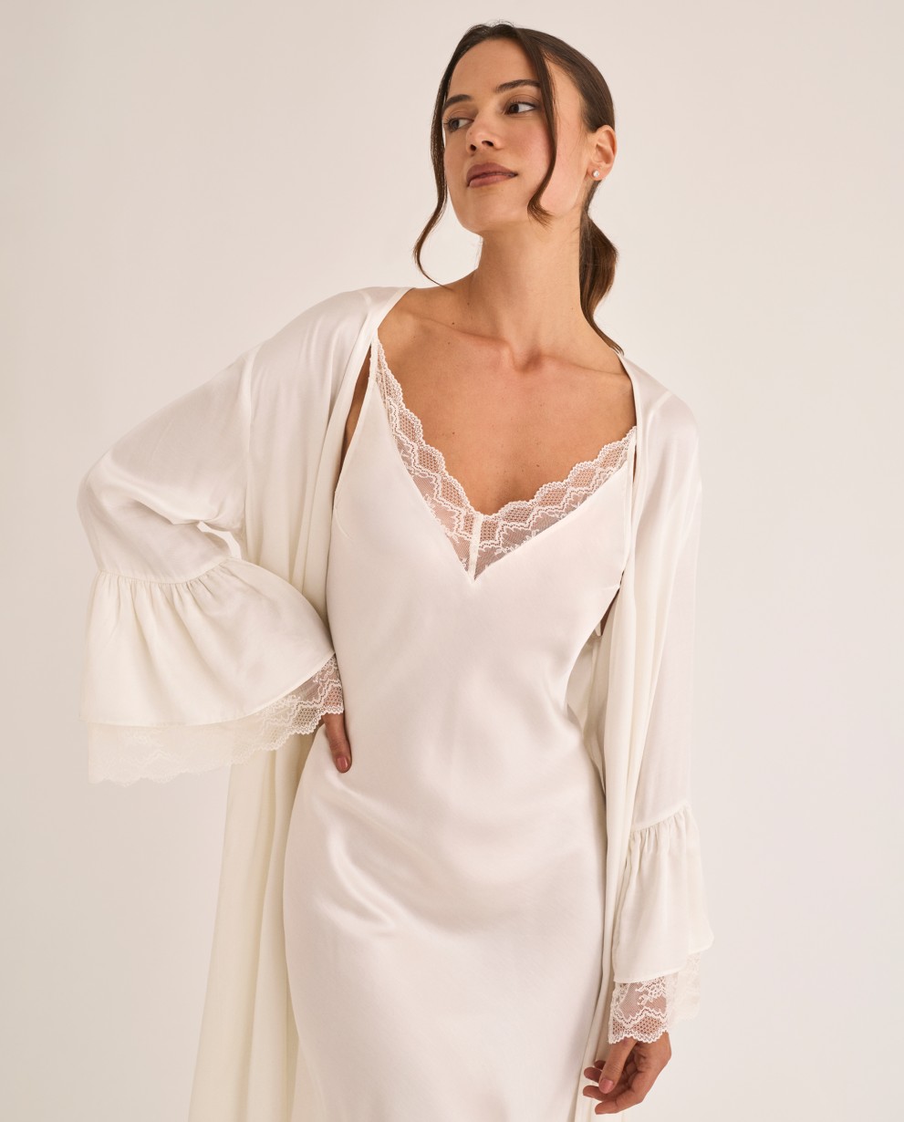 ROBE