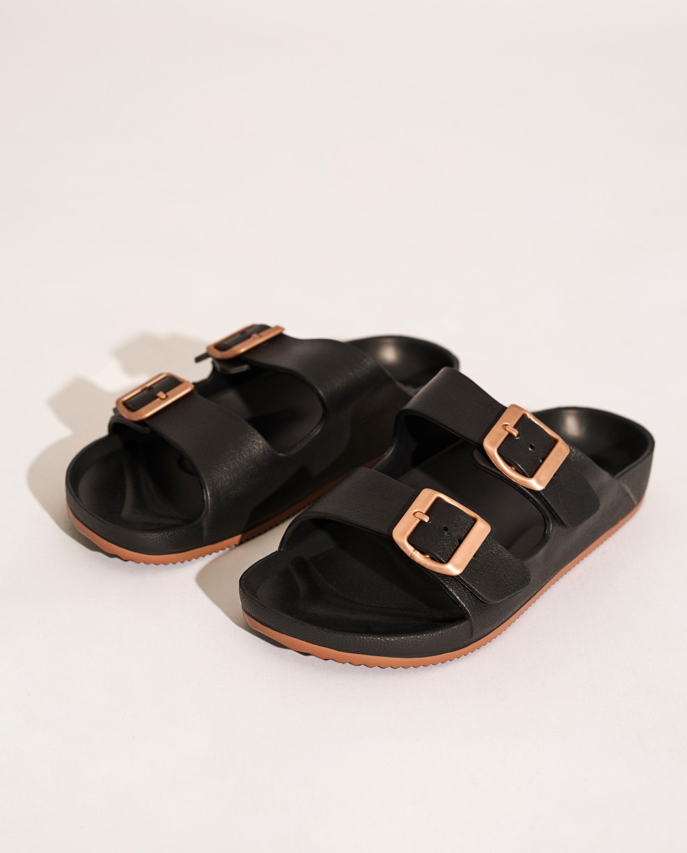 SANDAL