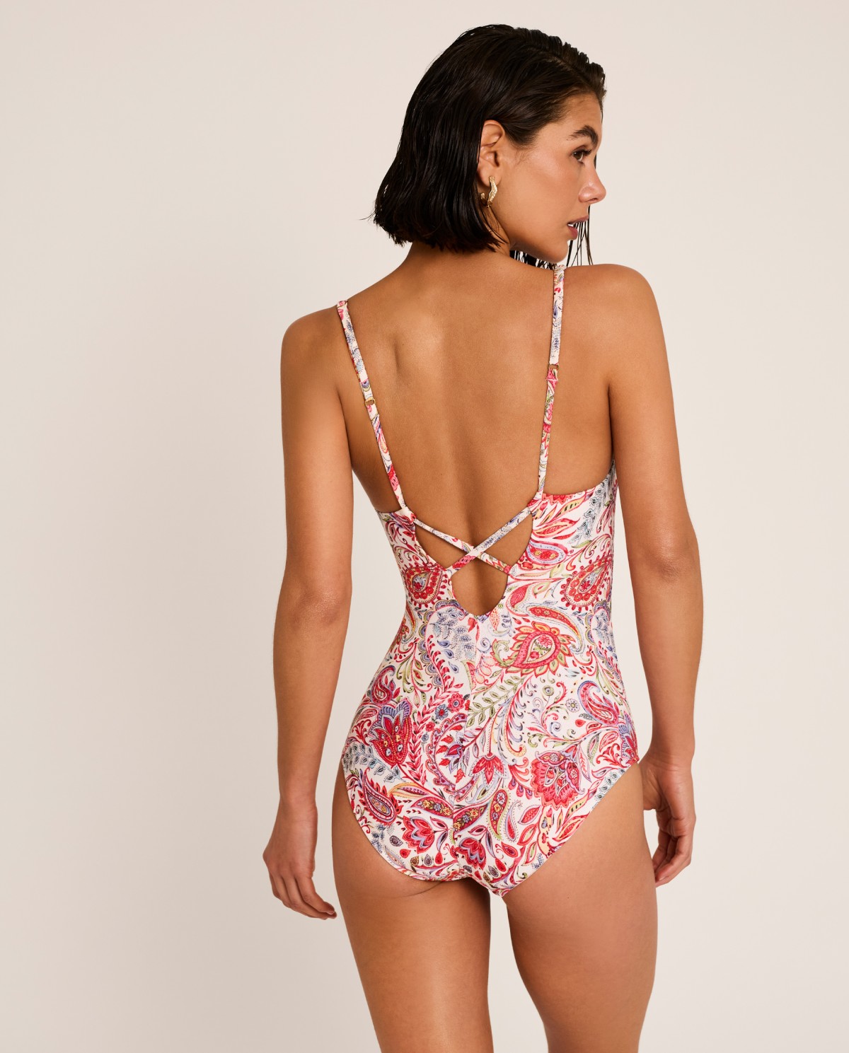 MOULDED SWIMSUIT WITH FOAM