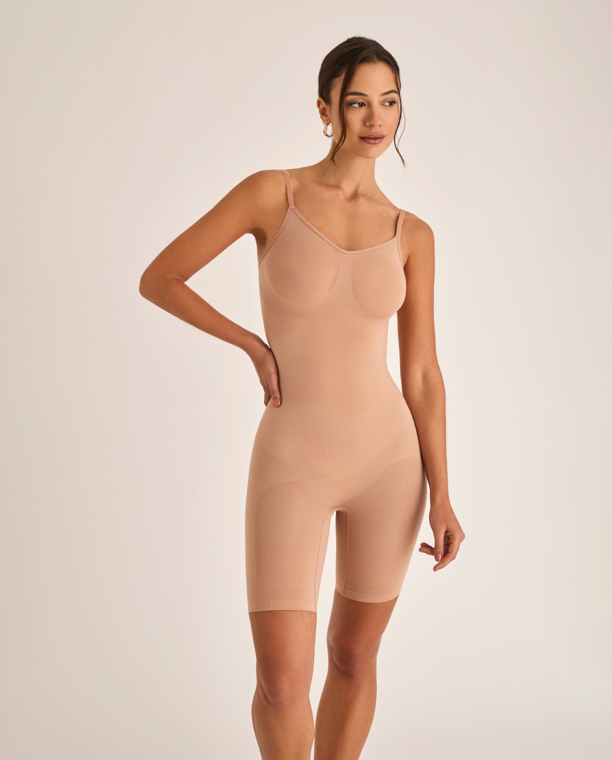 BODY REDUCTOR CON PIERNA