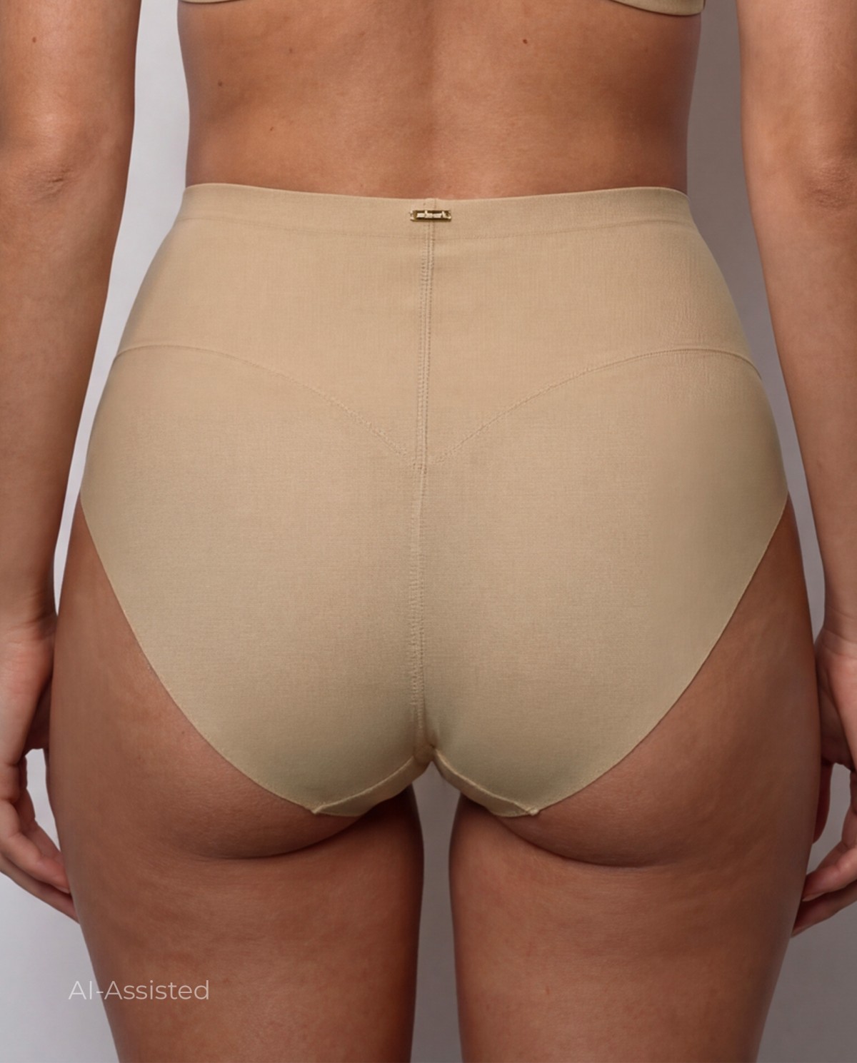 CUECA MUITO ALTA INVISÍVEL
