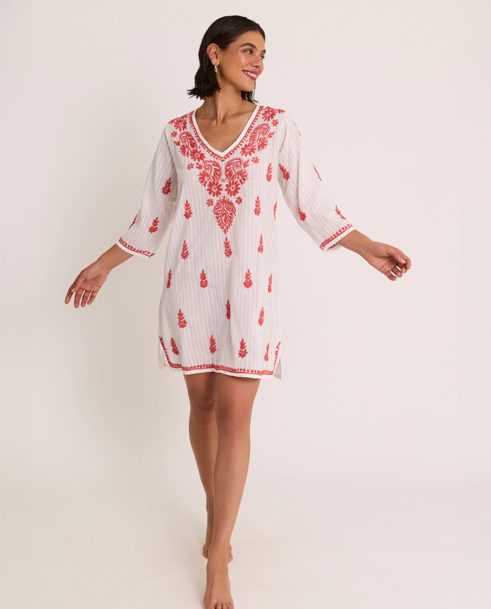 VESTIDO CORTO