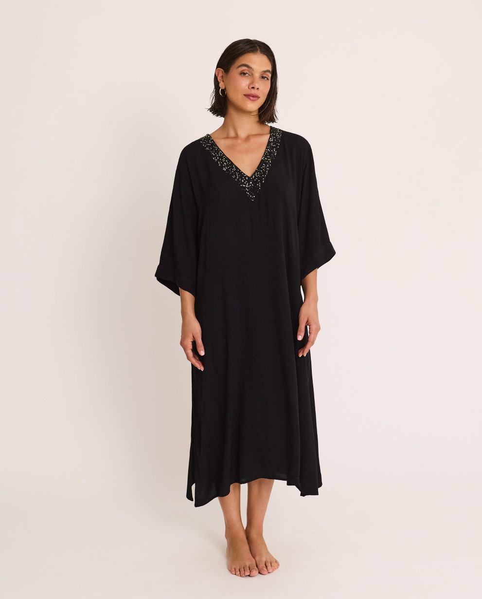 VESTIDO ESCOTE PICO