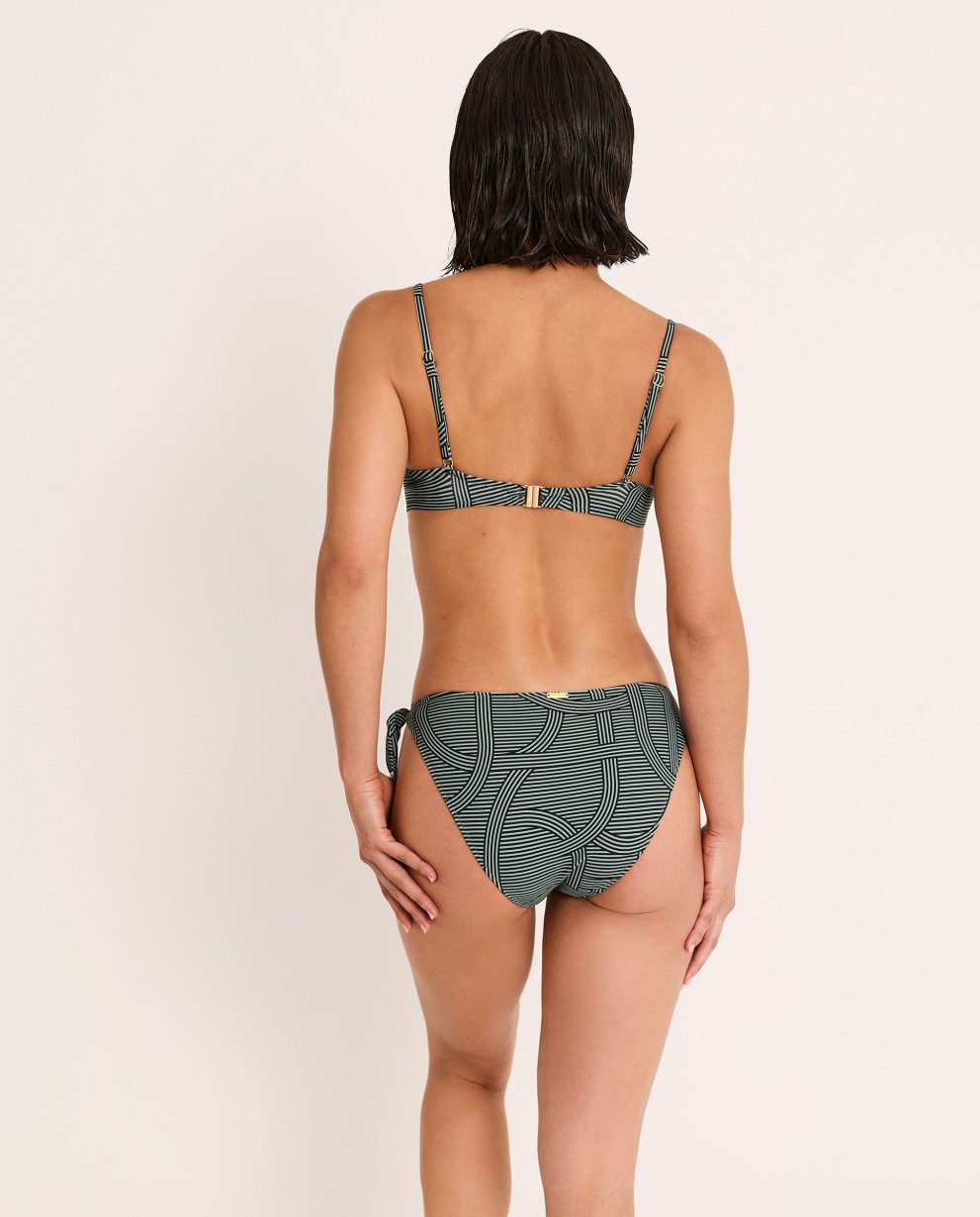 CAPACITY BIKINI TOP