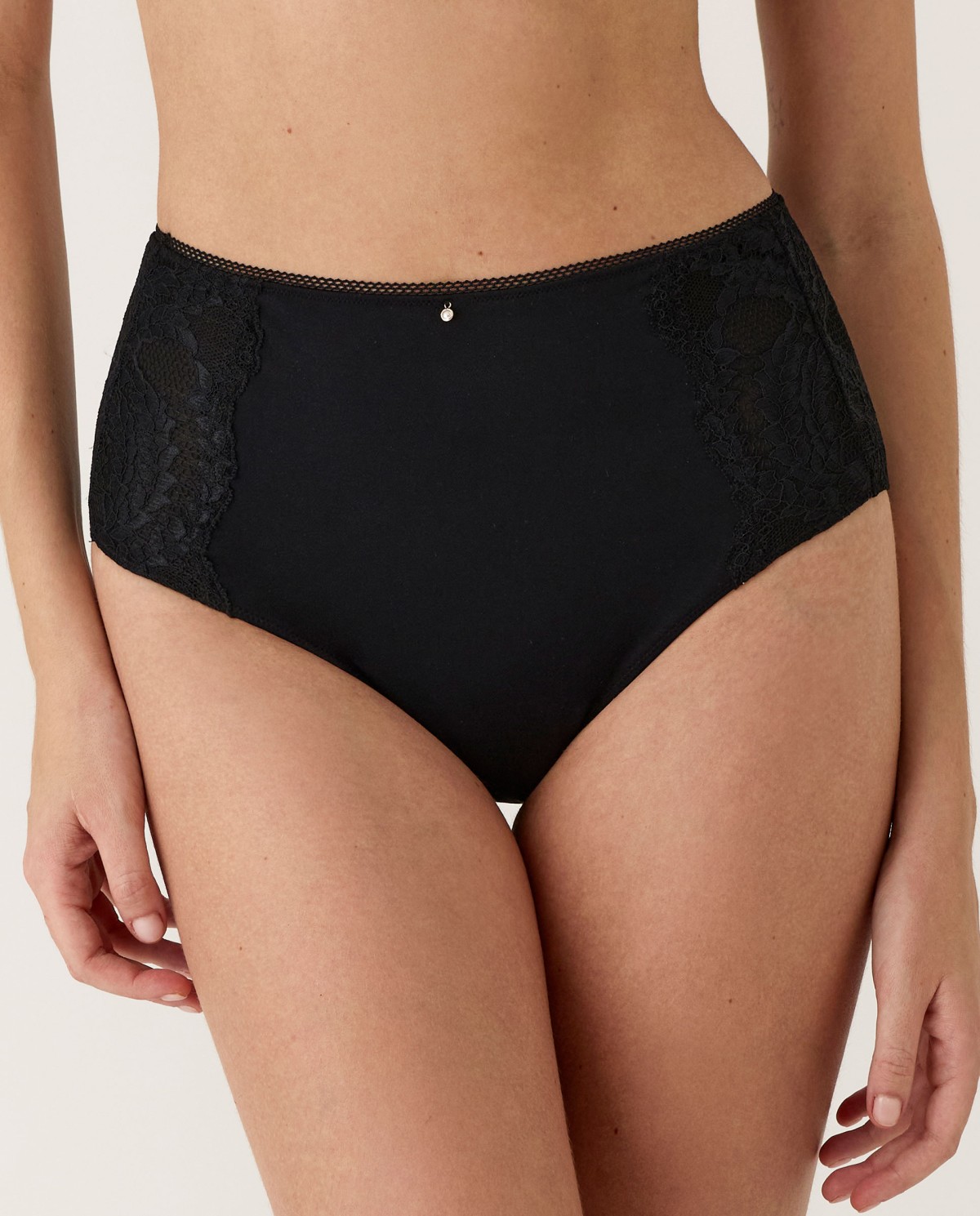 CUECA ALTA CLÁSSICA