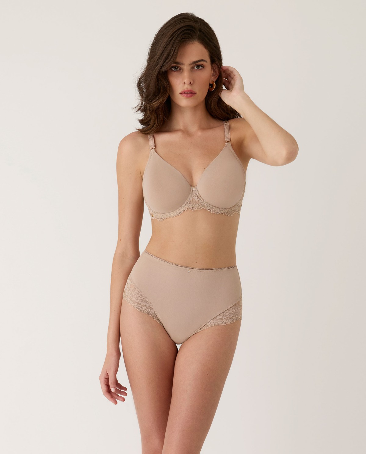 ULTRA HIGH WAIST SHAPING BRIEF