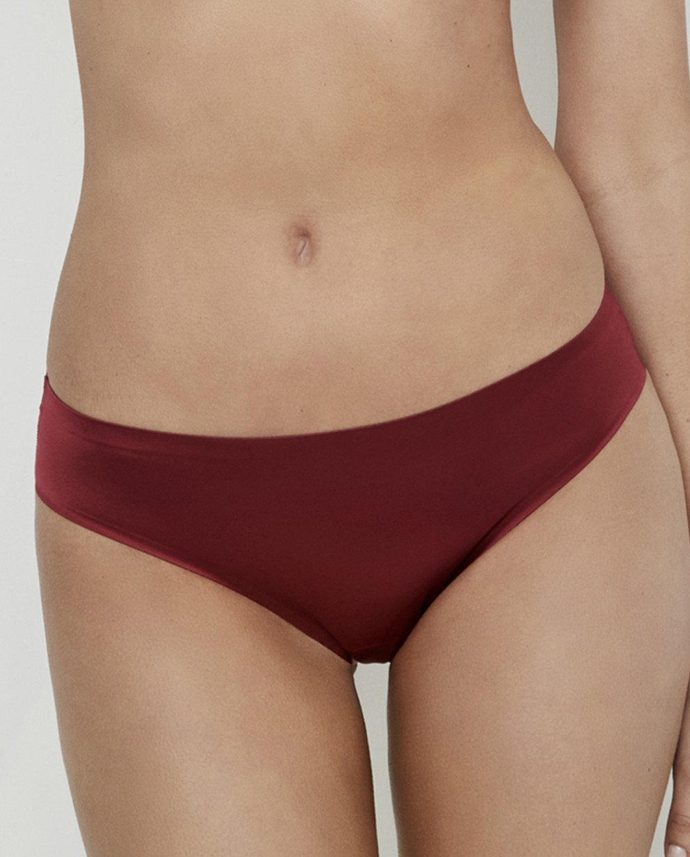 SLIP BIKINI CLASSICO by Pilar Rubio